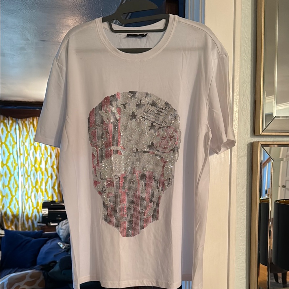 New without tags. Truth for men White T-shirt with Beaded Skull Design.